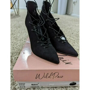 Wild Pair Dezmun Black size 8.5